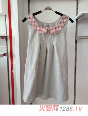 ��(y��u)�����_��ݗ�����ɫ