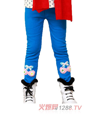 �ڴ���Ůͯ���ѝ�ӽq�Ӻ��ﶬ���{ɫ