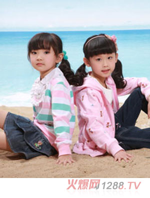 ��˹������Ů